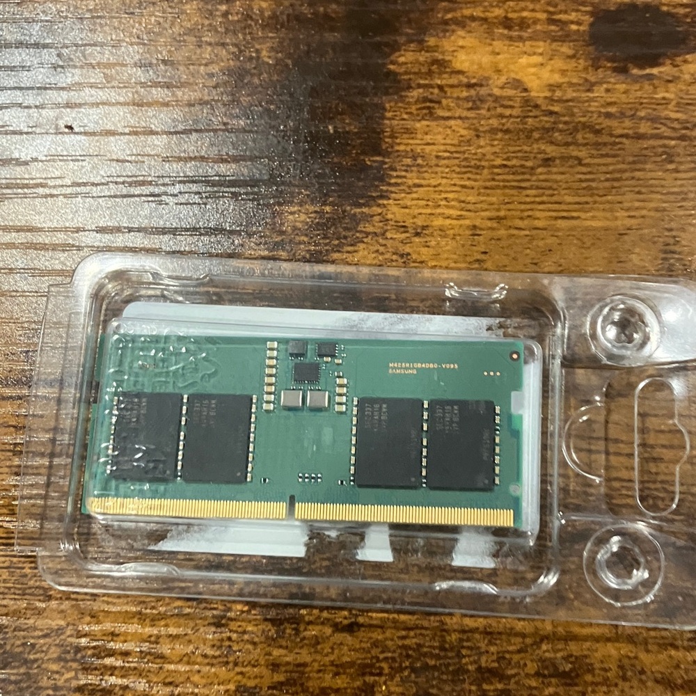 Green ddr4 4gb sodimm RAM Module